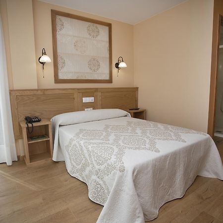 Hotel Novoa Sarria Luaran gambar