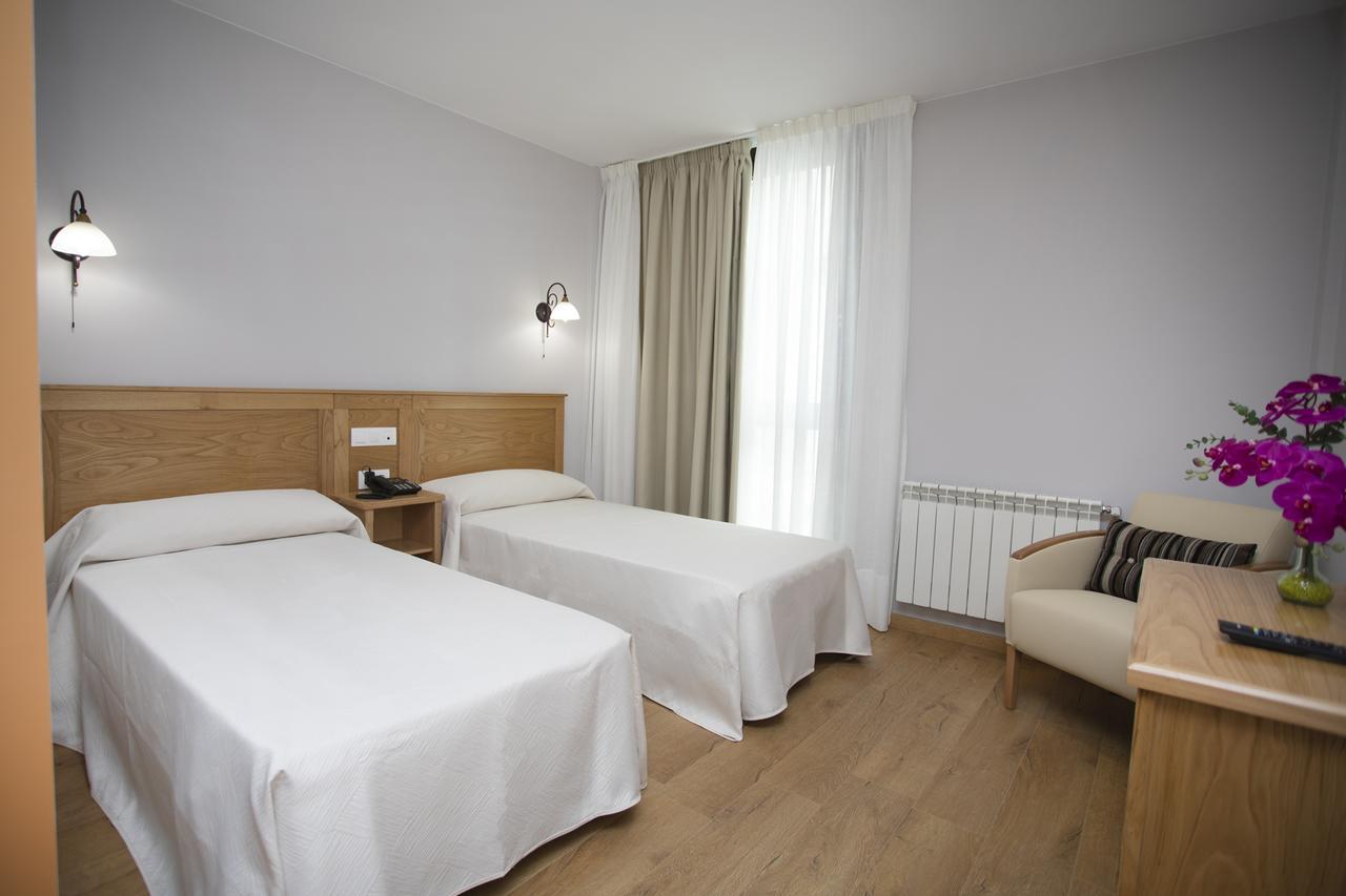 Hotel Novoa Sarria Luaran gambar